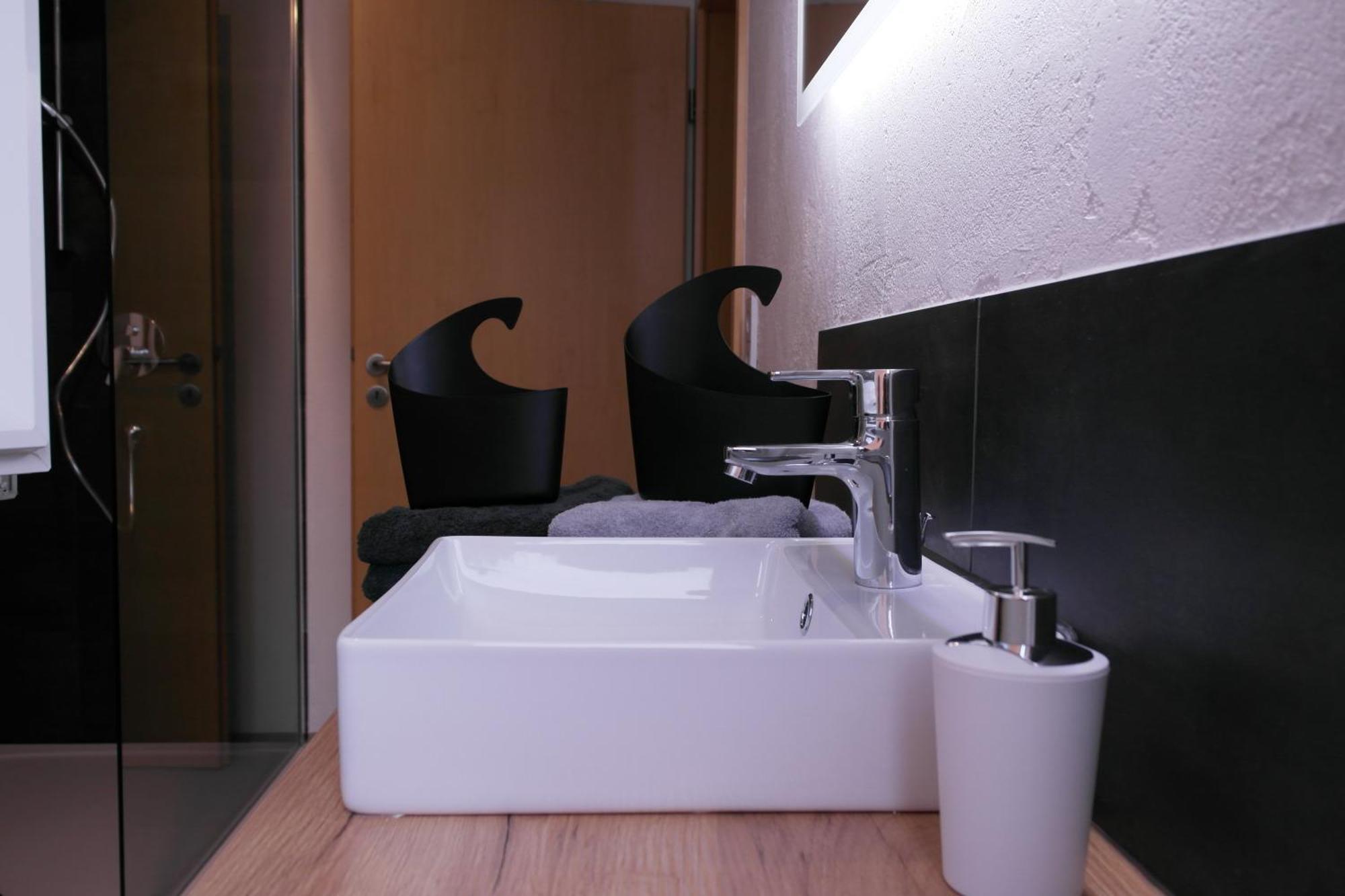92qm Allergikerfreundlich 2 Schlafzimmer 2 Wc Terrasse