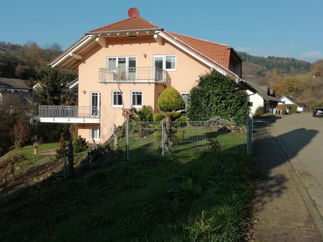 92qm Allergikerfreundlich 2 Schlafzimmer 2 Wc Terrasse