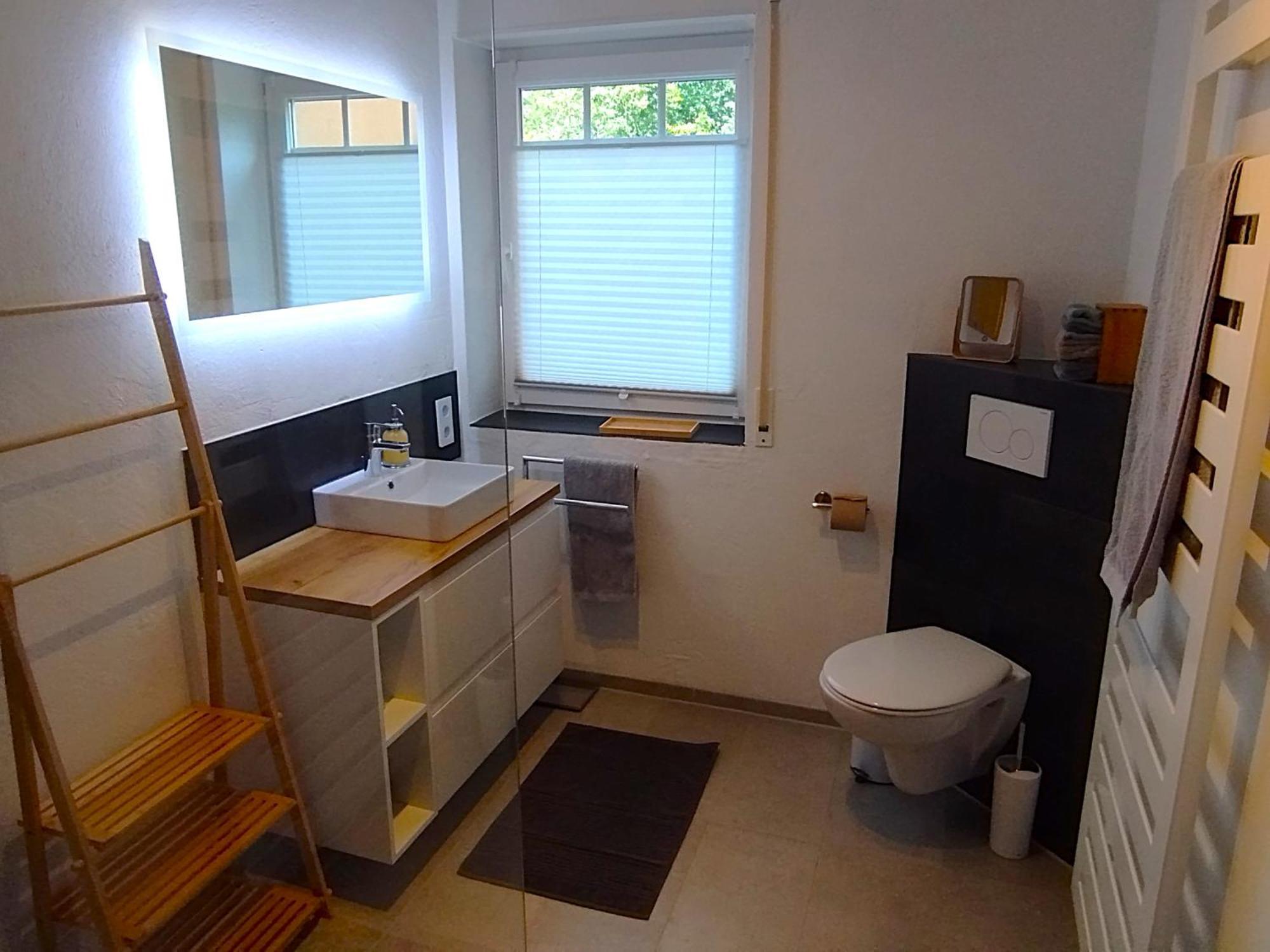 92qm Allergikerfreundlich 2 Schlafzimmer 2 Wc Terrasse Apartment Gorxheimertal